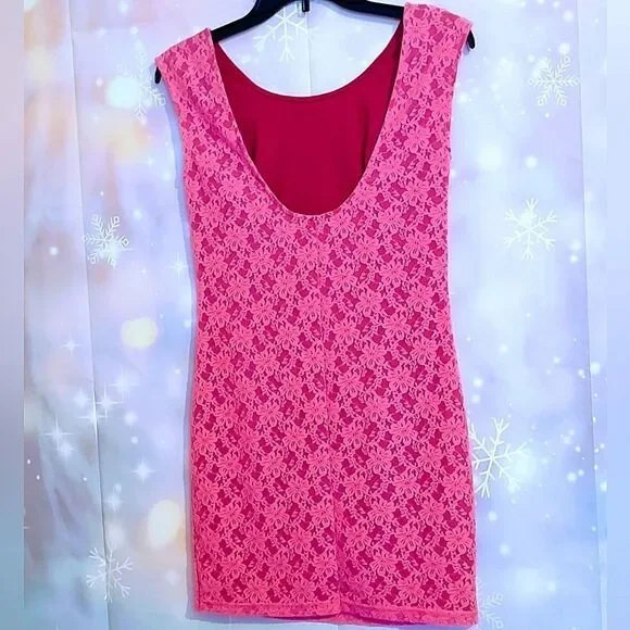 FOREVER 21 PINK LACE FULLY LINED LOW BACK GOING OUT DRESS WOMEN'S SIZE S - Picture 3 of 6